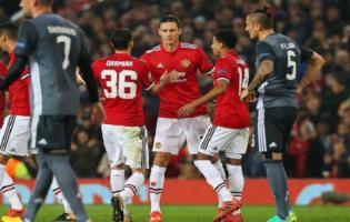 Manchester United 2-1 SL Benfica